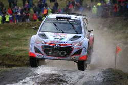 Thierry Neuville e Nicolas Gilsoul, Hyundai i20 WRC, Hyundai Motorsport