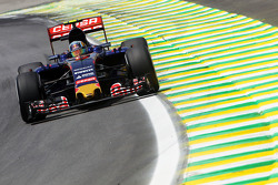 Карлос Сайнс мл., Scuderia Toro Rosso STR10