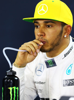 Lewis Hamilton, Mercedes AMG F1 en la conferencia de la FIA