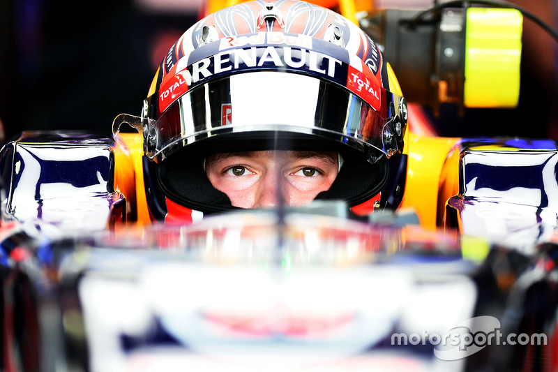 Daniil Kvyat, Red Bull Racing RB12