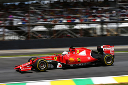 Себастьян Феттель, Ferrari SF15-T
