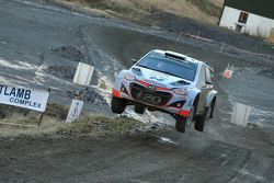 Hayden Paddon en John Kennard, Hyundai i20 WRC, Hyundai Motorsport