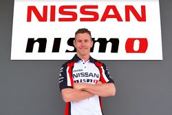 Dale Wood firma per Nissan per 2016