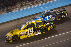 Carl Edwards, Joe Gibbs Racing Toyota and Ryan Ellis