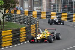 Gustavo Menezes, Carlin Dallara Volkswagen