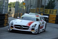 Maro Engel, Mercedes AMG Driving Academy MercedesBenz SLS AMG GT3