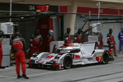 #7 Audi Sport Team Joest Audi R18 e-tron quattro: Marcel Fässler, Andre Lotterer, Benoit Tréluyer