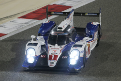 #1 Toyota Racing Toyota TS040 Hybrid: Sébastien Buemi, Anthony Davidson, Kazuki Nakajima