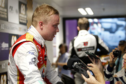 Felix Rosenqvist, Prema Powerteam Dallara Mercedes-Benz with the media