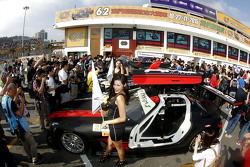 Lovely grid girl
