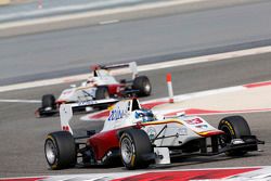 Zaid Ashkanani, Campos Racing leads Konstantin Tereshchenko, Campos Racing