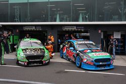 David Reynolds, Rod Nash Racing Ford and Cameron Waters, Prodrive Racing Australia Ford