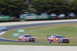 Craig Lowndes, Triple Eight Race Engineering Holden