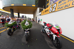 Atmosphäre im Parc Fermé