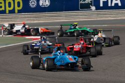Ralph Boschung, Jenzer Motorsport leads Kevin Ceccon, Arden International