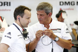 Alexander Hitzinger, LMP1技术主管, and Fritz Enzinger, LMP1 主管