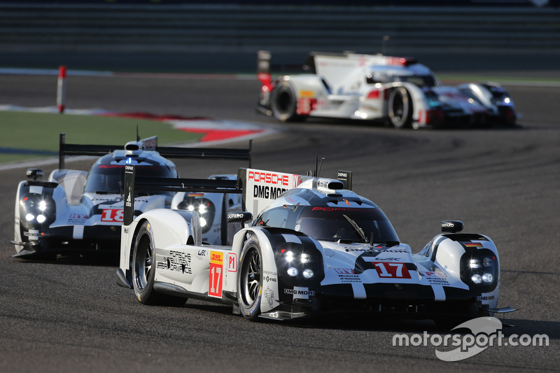 #17 Porsche Team Porsche 919 Hybrid: Timo Bernhard, Mark Webber, Brendon Hartley