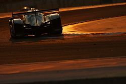 #17 Porsche Team Porsche 919 Hybrid: Timo Bernhard, Mark Webber, Brendon Hartley