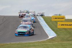 Start action: Mark Winterbottom, Prodrive Racing Australia Ford