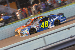 Jimmie Johnson, Hendrick Motorsports Chevrolet; Carl Edwards, Joe Gibbs Racing Toyota