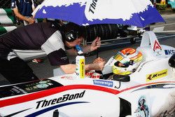 Arjun Maini, Three Bond with T-Sport Dallara Tomei