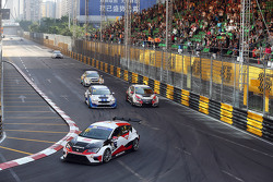 鲁道夫·艾明达,西雅特Leon,Asia Racing车队