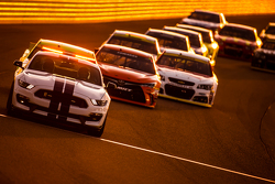 Pace car leads the field under yellow