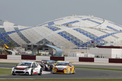 José María López, Citroën C-Elysée WTCC, Citroën World Touring Car team, Tom Coronel, Chevrolet RML