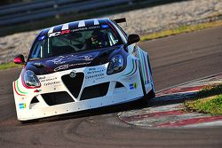 Alfa Romeo Giulietta TCR testing