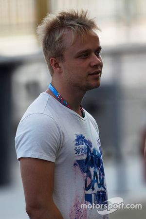 Felix Rosenqvist in the GP2 pit lane