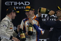 Course 1, le podium : le vainqueur Stoffel Vandoorne, ART Grand Prix, le deuxième Raffaele Marciello, Trident et le troisième Mitch Evans, RUSSIAN TIME