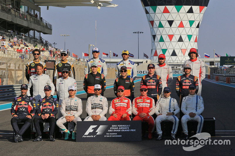 The drivers' end of season group photograph