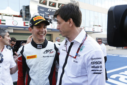 2015 GP3年度冠军 埃斯特班·奥孔,ART GP车队,与托托·沃尔夫