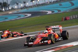 Sebastian Vettel and Kimi Raikkonen, Ferrari SF15-T
