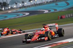 Sebastian Vettel et Kimi Raikkonen, Ferrari SF15-T