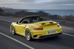 Nuova Porsche 911 Turbo S Cabriolet