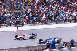 Al Unser Jr. schlägt Scott Goodyear im Zielsprint