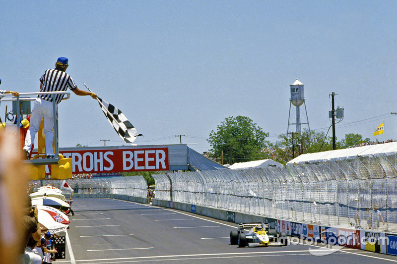 Keke Rosberg, Williams remporte la course