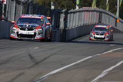 Garth Tander, Holden Racing Team