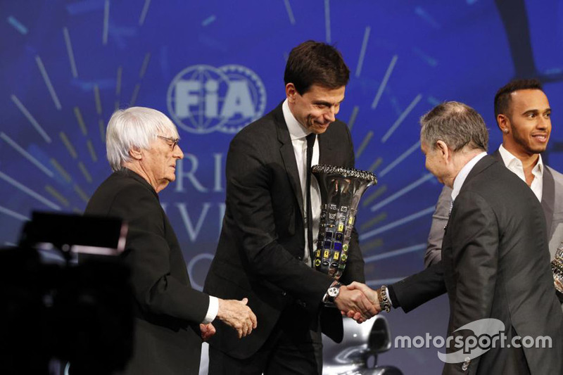 Bernie Ecclestone, Toto Wolff, Jean Todt e Lewis Hamilton