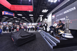Juan Pablo Montoya e Bobby Unser parla al PRI Show