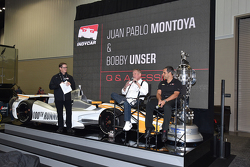 Juan Pablo Montoya e Bobby Unser parla al PRI Show