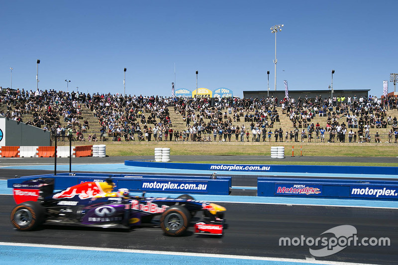 Daniel Ricciardo, Red Bull-Renault RB7