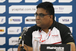 Dilbagh Gill, 马兴德拉车队领队