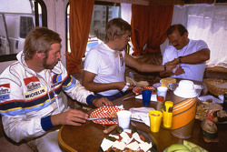 Timo Salonen et Seppo Harjanne