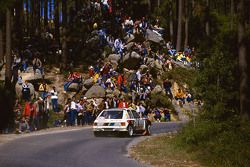 Timo Salonen ve Seppo Harjanne, Peugeot 205 T16