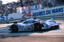 保时捷车队26号保时捷911 GT1-98:阿兰·麦克尼什、史蒂芬·欧托利、洛朗·艾洛