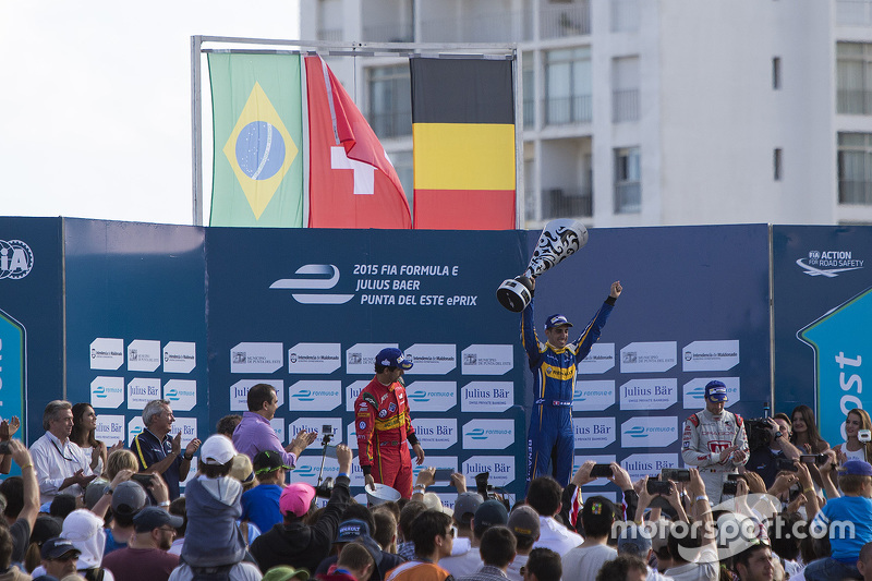 Podio: ganador de la carrera Sébastien Buemi, Renault e.Dams, segundo lugar Lucas di Grassi, ABT Sch