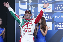 Podium: third place Gabriele Tarquini, Honda Racing Team JAS