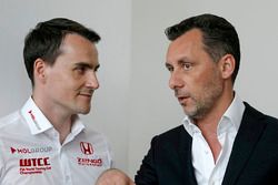 Норберт Михелиц, Honda Civic WTCC, Zengo Motorsport и Франсуа Рибейро, промоутер WTCC
